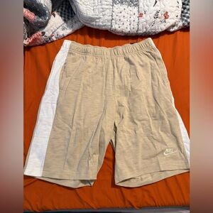 Nike Men's Tan and White Athletic Shorts